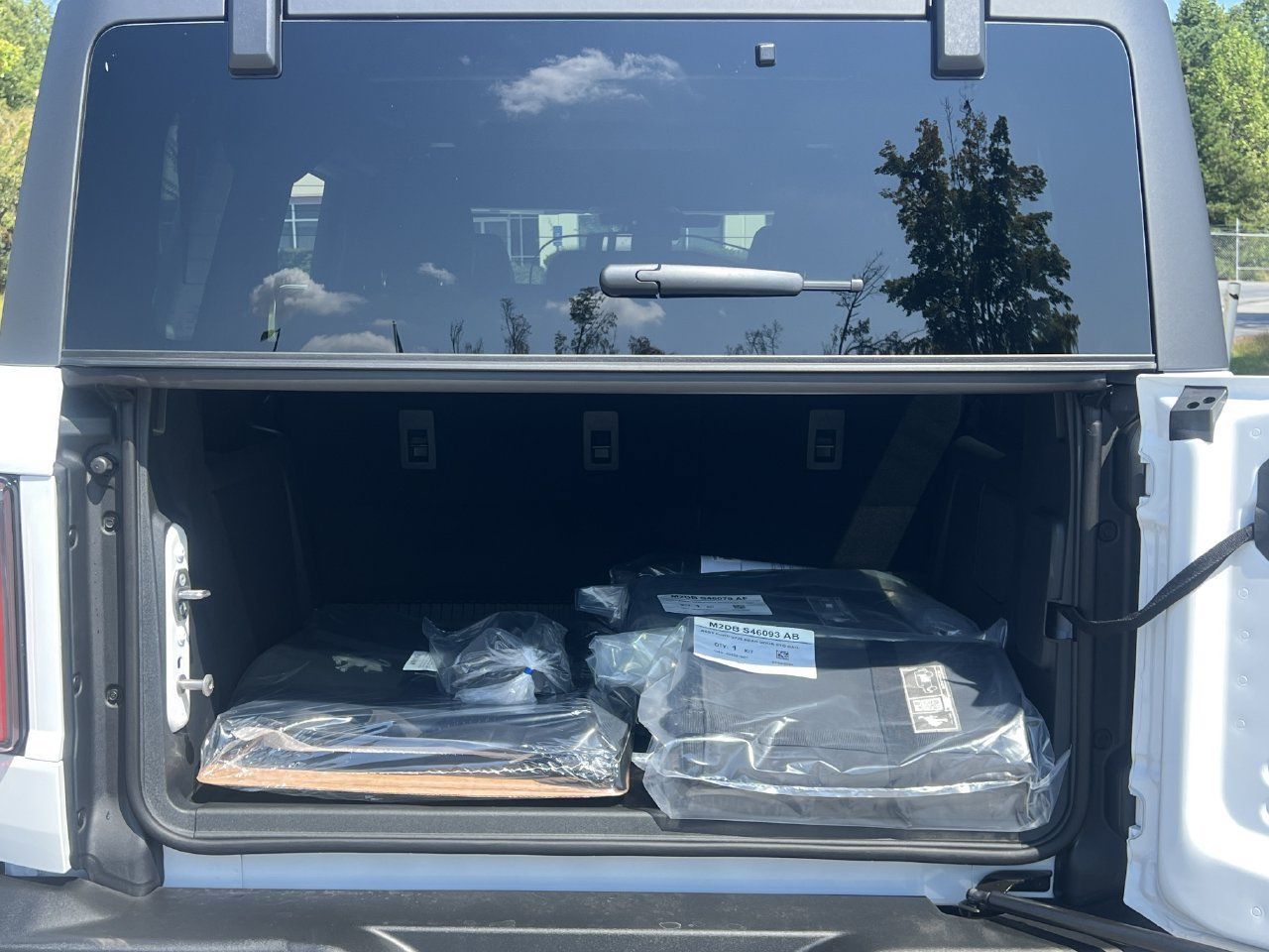 New 2026 Ford Bronco Outer Banks AWD/4WD image 17