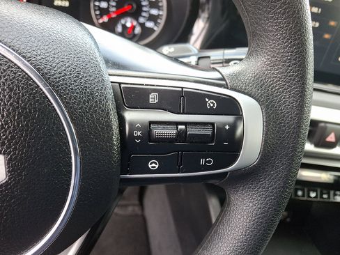 Used 2024 Kia K5 LXS image 21