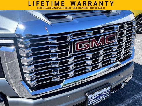 Used 2024 GMC Sierra 3500 Denali w/ Denali Reserve Package AWD/4WD image 31