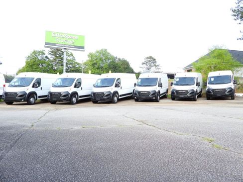 Used 2023 RAM ProMaster 2500 159 High Roof FWD image 7