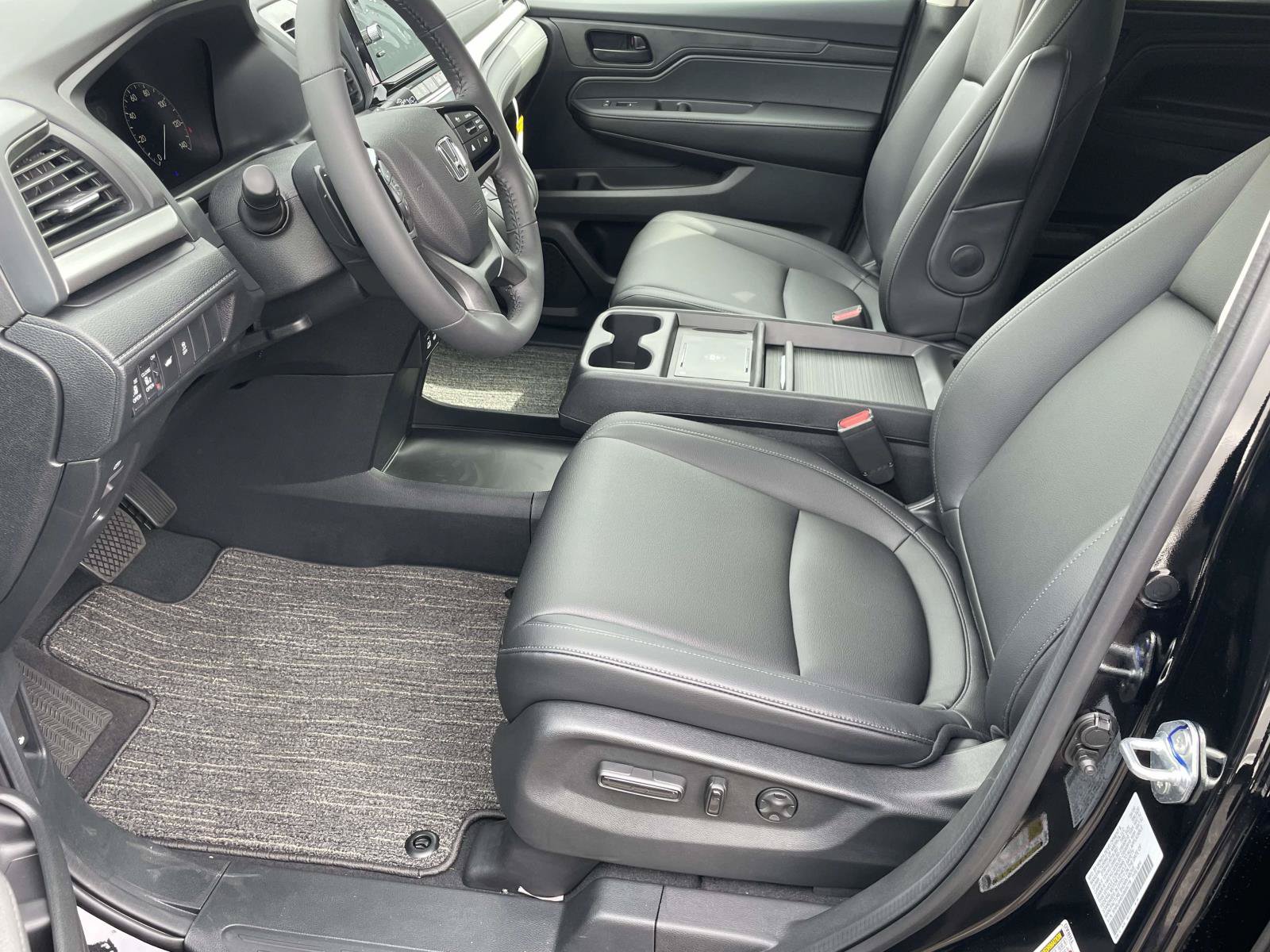 New 2027 Honda Odyssey EX-L image 14