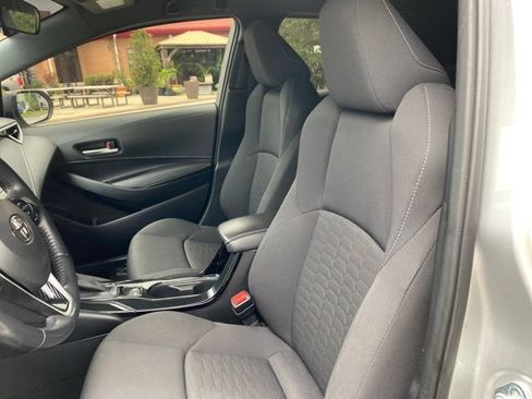 Used 2019 Toyota Corolla SE w/ SE Option Package FWD image 10