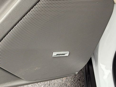 Used 2024 Cadillac XT6 Premium Luxury image 26