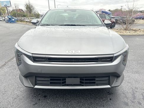 New 2025 Kia K4 EX image 2