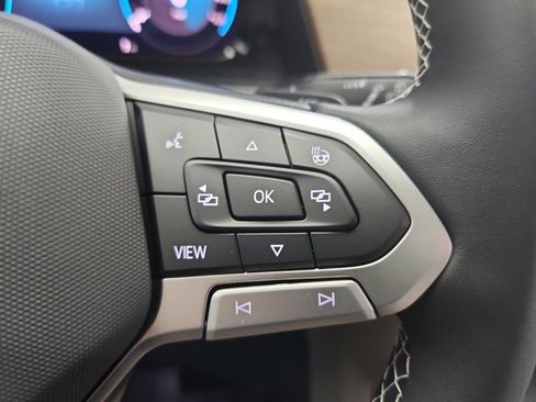 New 2026 Volkswagen Atlas SE FWD image 15