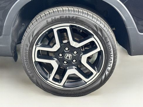 Used 2023 Honda Passport Elite image 9