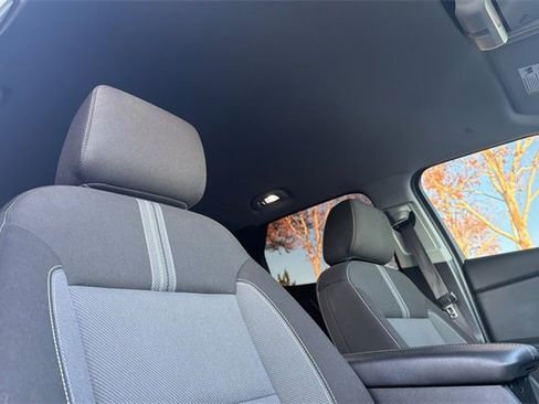 Used 2024 Chevrolet Blazer LT image 20