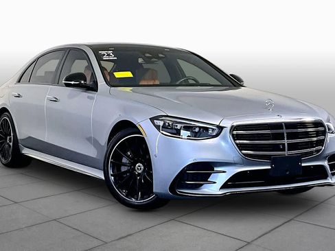 Used 2023 Mercedes-Benz S 500 4MATIC image 2