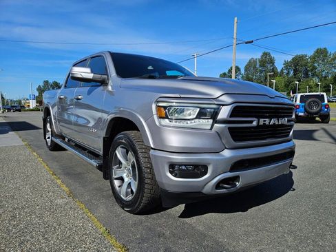 Used 2022 RAM 1500 Laramie w/ Sport Appearance Package AWD/4WD image 7