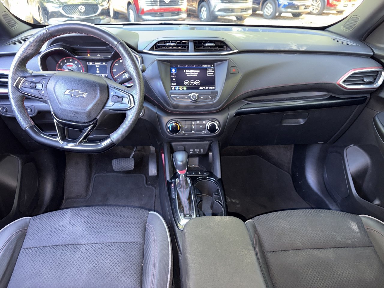 Used 2023 Chevrolet TrailBlazer RS AWD/4WD image 2