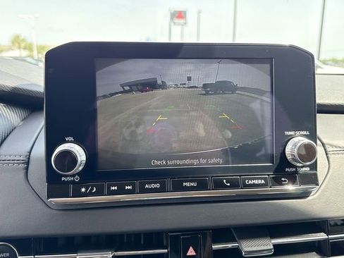 New 2025 Mitsubishi Outlander ES image 19