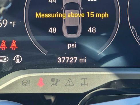 Used 2020 Porsche Taycan Turbo S image 26