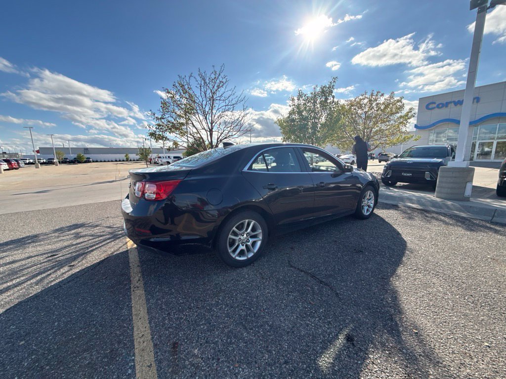 Used 2015 Chevrolet Malibu LT w/ Power Convenience Package FWD image 10