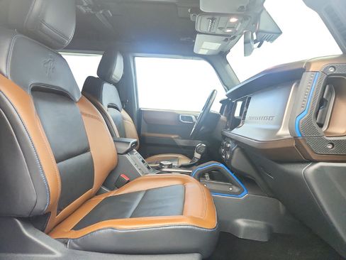 Used 2022 Ford Bronco Outer Banks AWD/4WD image 24