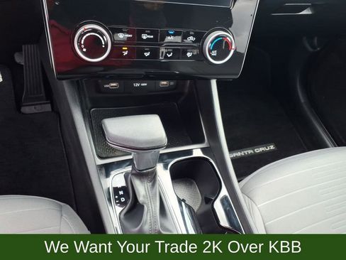 Used 2023 Hyundai Santa Cruz SE image 15