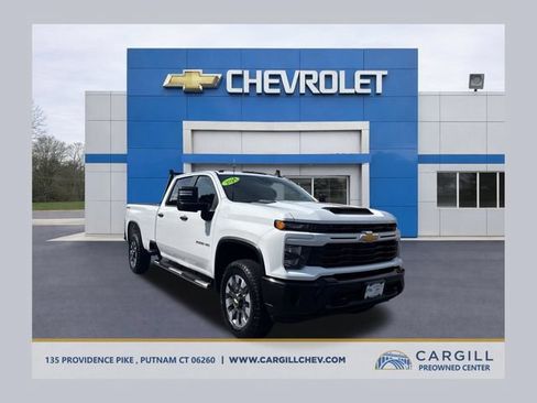 Used 2024 Chevrolet Silverado 2500 Custom w/ Custom Value Package AWD/4WD image 1