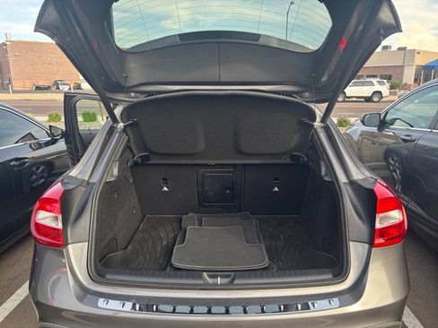 Used 2019 Mercedes-Benz GLA 250 4MATIC image 34