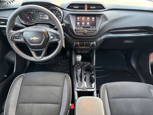 Used 2021 Chevrolet TrailBlazer LS FWD image 11