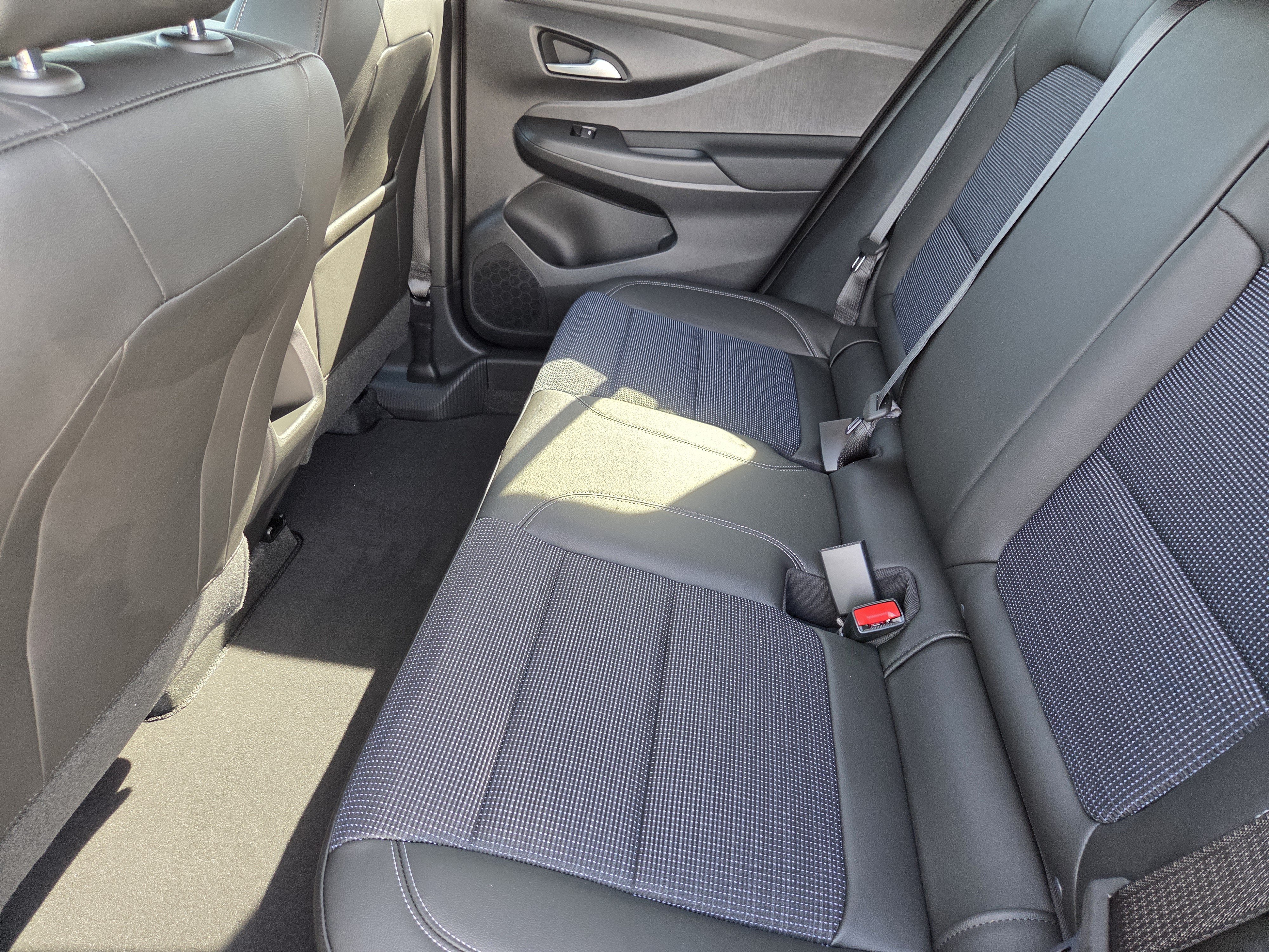 New 2026 Buick Envista Sport Touring w/ Convenience I Package FWD image 22