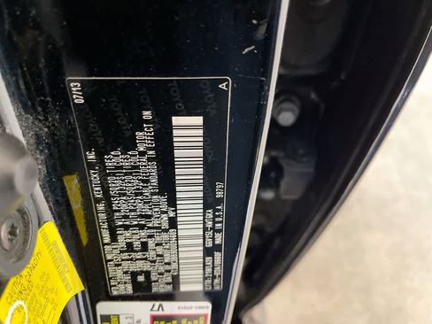 Used 2013 Toyota Venza Limited image 28