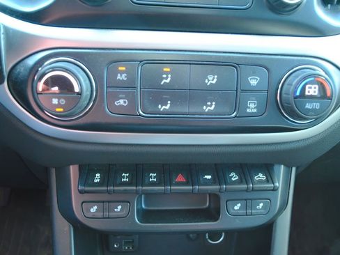 Used 2019 Chevrolet Colorado ZR2 w/ LPO, Power Package AWD/4WD image 20