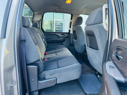 Used 2008 GMC Sierra 1500 SLE w/ All-Terrain Package image 16