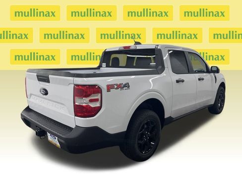 New 2025 Ford Maverick XLT w/ XLT Luxury Package image 3