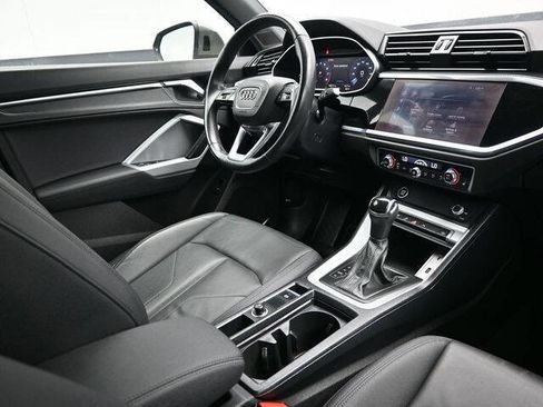 Used 2021 Audi Q3 2.0T Premium w/ Convenience Package image 14