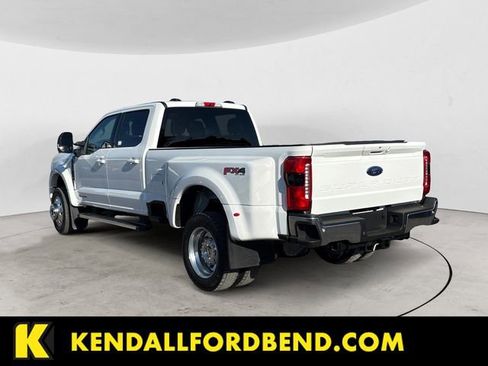 Used 2025 Ford F450 Lariat w/ FX4 Off-Road Package AWD/4WD image 3
