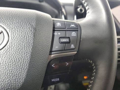 Used 2025 Toyota Camry SE w/ Multimedia Upgrade Package image 25