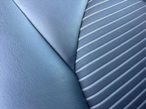 Used 2024 Toyota Camry SE FWD image 18