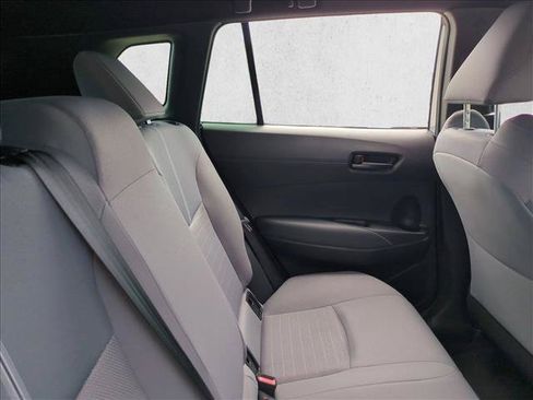 Used 2024 Toyota Corolla Cross AWD Hybrid image 19