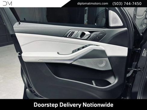 Used 2023 BMW X5 M50i w/ Executive Package AWD/4WD image 25