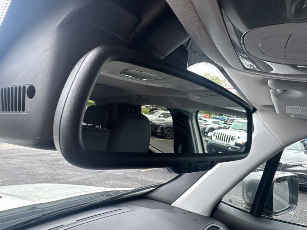 Used 2020 Jeep Renegade Limited w/ UConnect 8.4 Nav Group AWD/4WD image 49