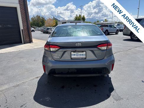 Used 2025 Toyota Corolla LE FWD image 6
