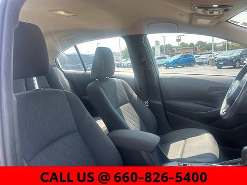 Used 2023 Toyota Corolla LE FWD image 5