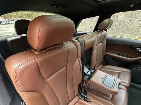 Used 2019 Audi Q7 3.0T Premium w/ Cold Weather Package image 40