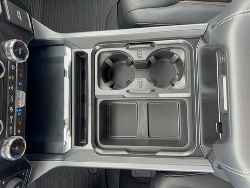 New 2026 Ford F250 Lariat w/ Black Appearance Package image 16