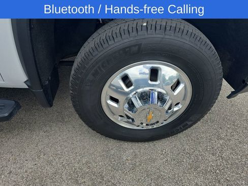 Used 2025 Chevrolet Silverado 3500 LTZ w/ LTZ Plus Package AWD/4WD image 4