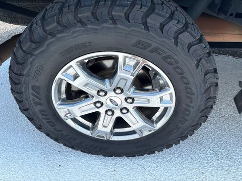 Used 2022 Ford F150 XLT w/ Equipment Group 302A High AWD/4WD image 10