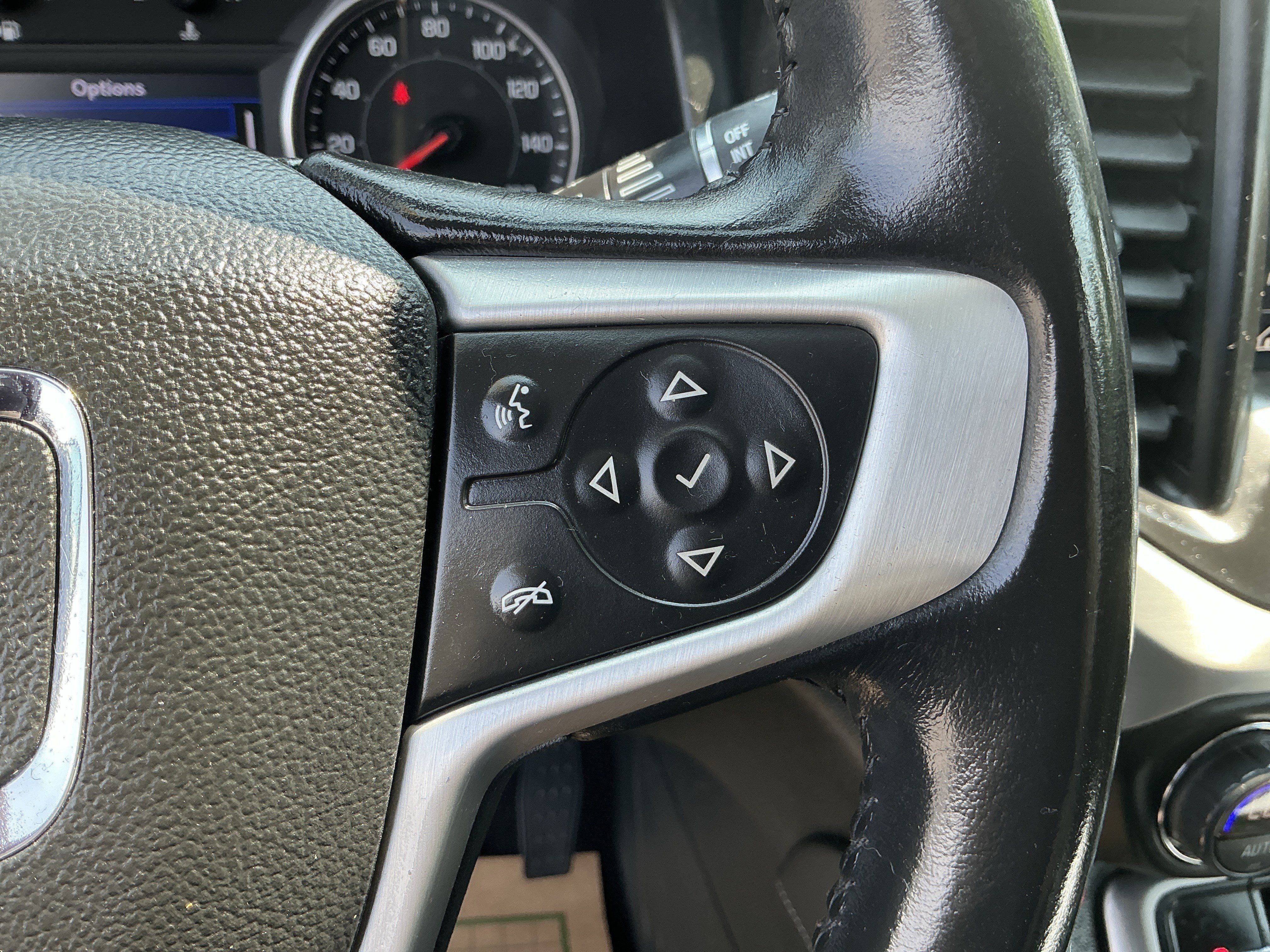 Used 2020 GMC Acadia SLT w/ Trailering Package AWD/4WD image 18
