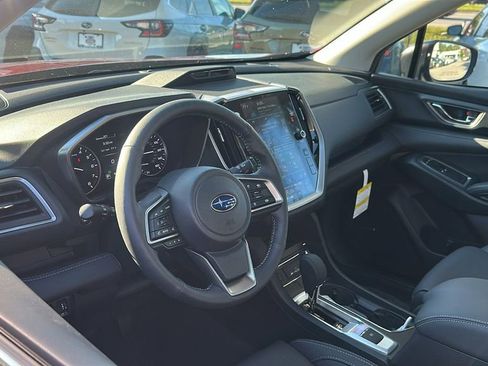 New 2025 Subaru Ascent Limited image 3