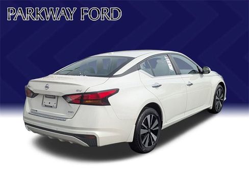 Used 2021 Nissan Altima 2.5 SV image 5