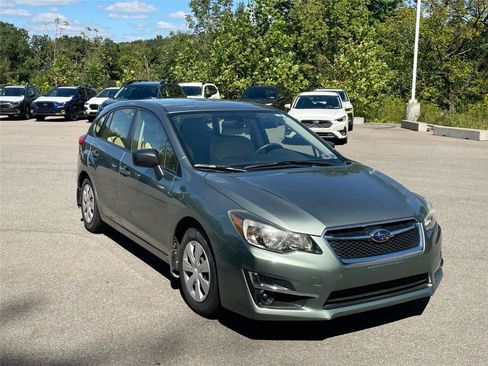 Used 2016 Subaru Impreza 2.0i AWD/4WD image 4
