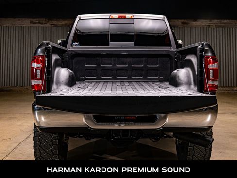 Used 2022 RAM 2500 Laramie image 9