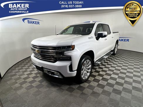 Used 2021 Chevrolet Silverado 1500 High Country w/ Technology Package image 5