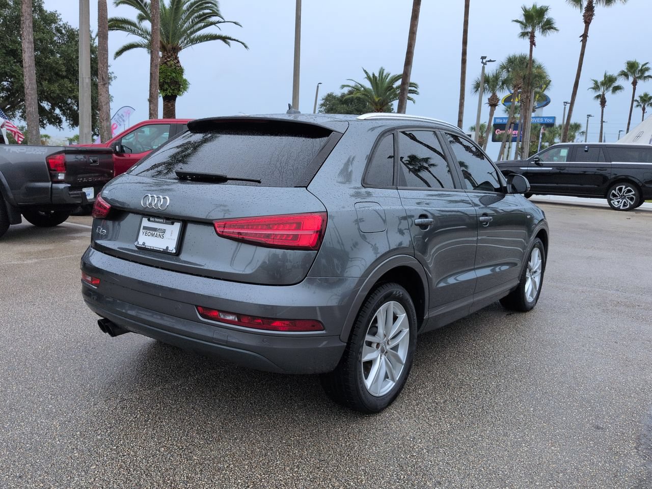 Used 2018 Audi Q3 2.0T Premium FWD image 4