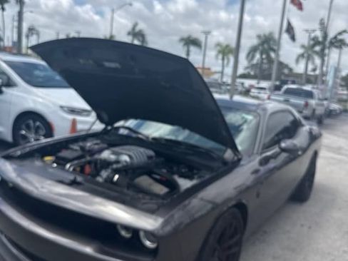 Used 2023 Dodge Challenger SRT Hellcat image 5