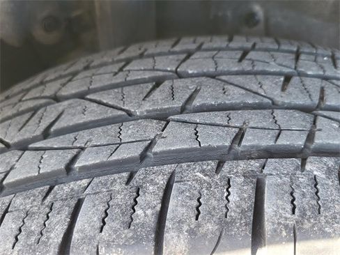 Used 2024 Toyota RAV4 LE image 33