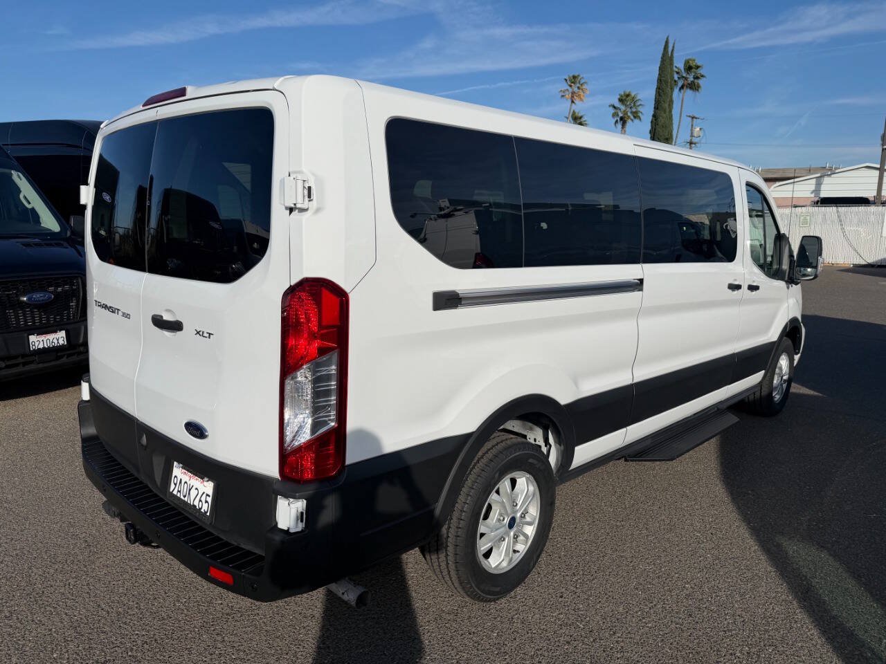 Used 2022 Ford Transit 350 XLT RWD image 6